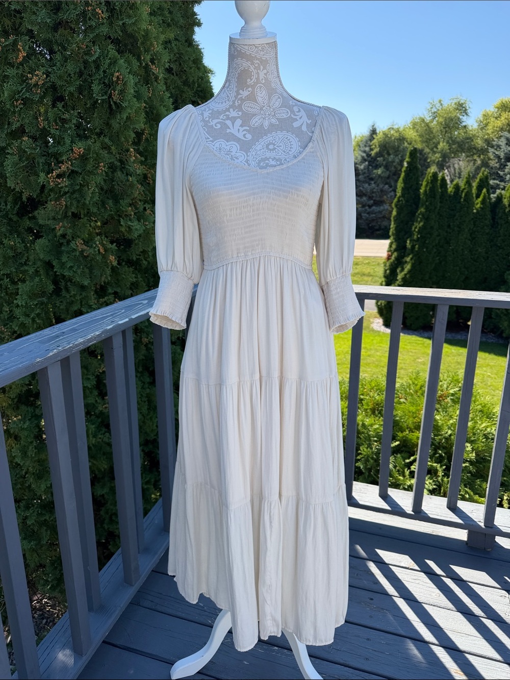 mittoshop Cream Smocked Maxi Dress with Puff Sleeves sz M